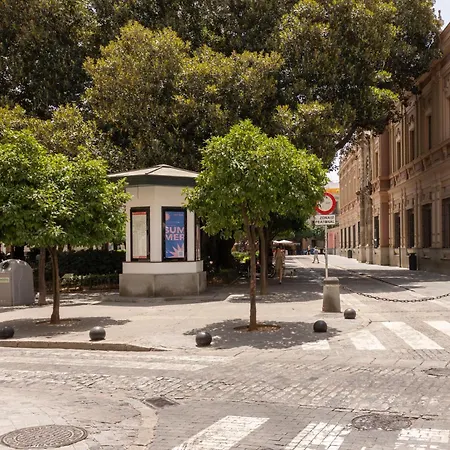 Rey Alfonso Con Garaje, 6 Pax *