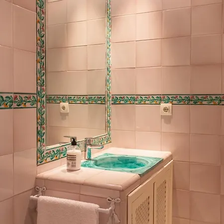 Rey Alfonso Con Garaje, 6 Pax Apartment Seville