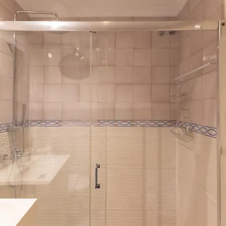 Apartment Rey Alfonso Con Garaje, 6 Pax Seville