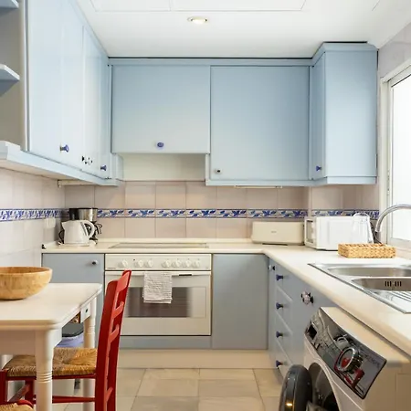 Rey Alfonso Con Garaje, 6 Pax Apartment Seville