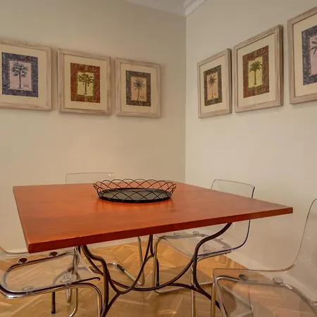 Apartment Rey Alfonso Con Garaje, 6 Pax Seville